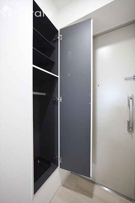 シューズボックス