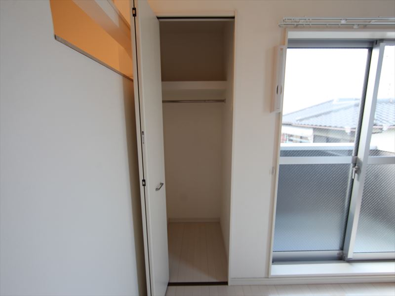 収納クローゼット