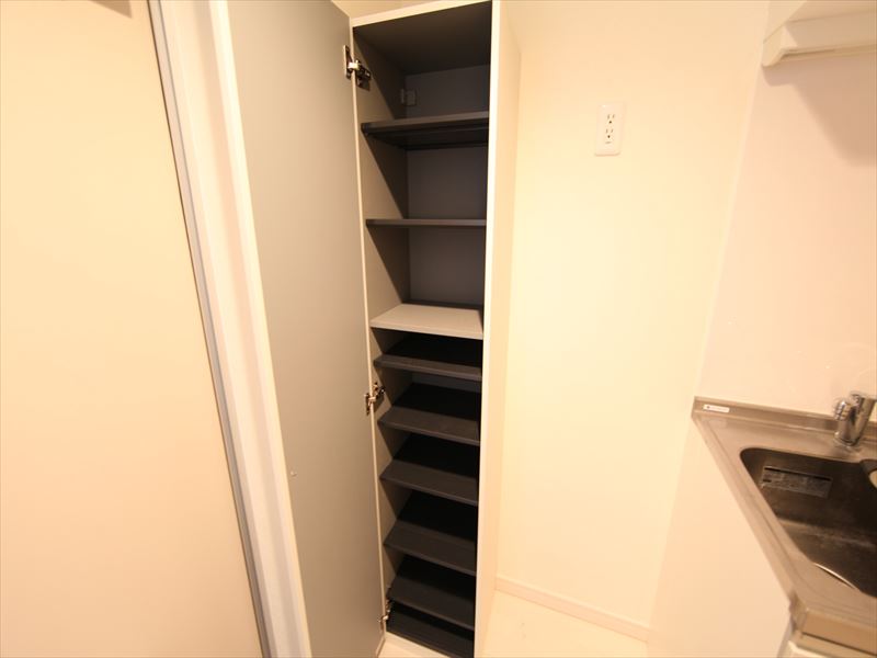 シューズボックス付(収納充実)