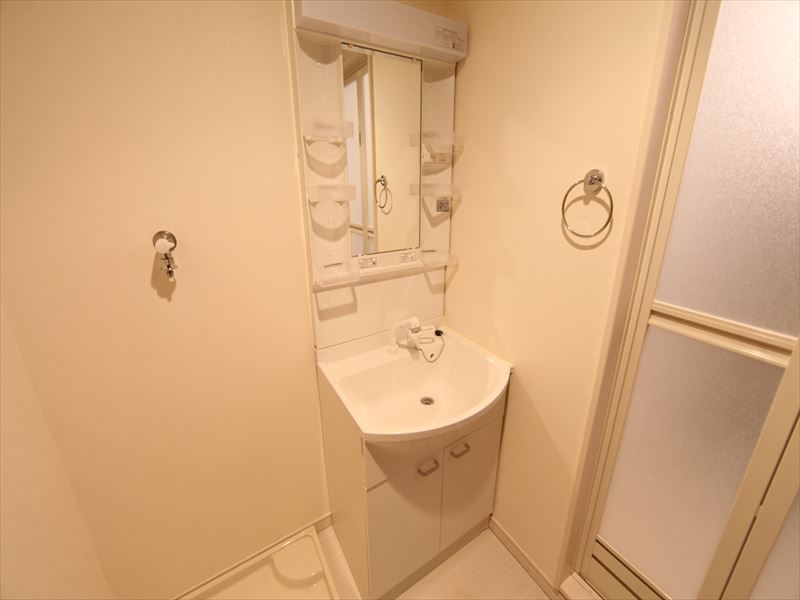 脱衣所 独立洗面台付(シャンプードレッサー付)