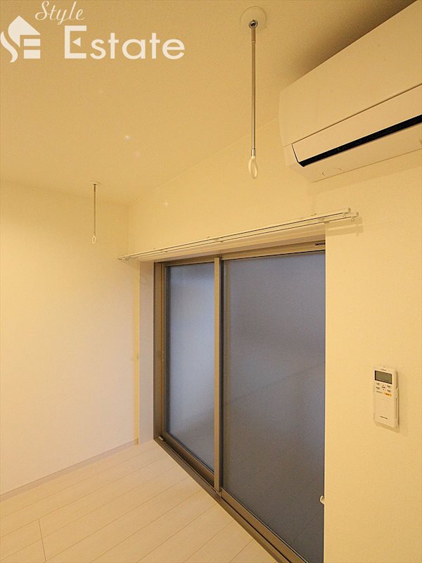 室内洗濯物干し