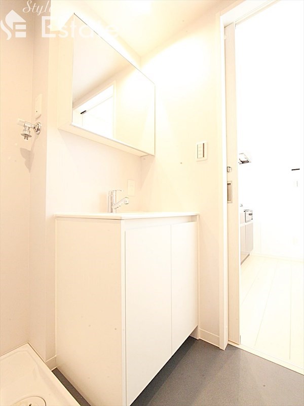 独立洗面台 シャンプードレッサー付