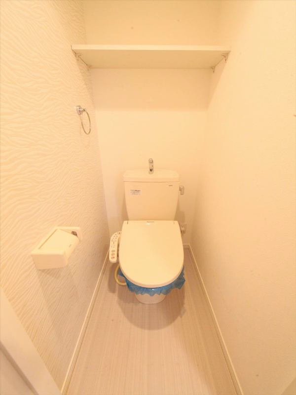 シャワー付きトイレ