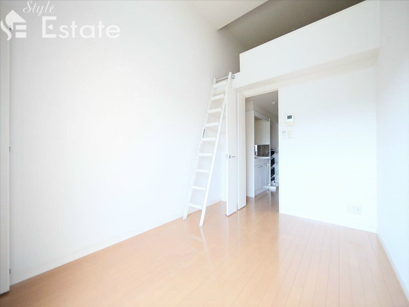 洋室 別角度から