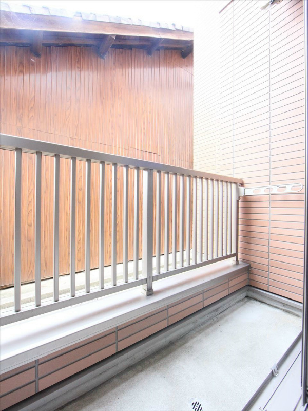 バルコニー 同仕様内装