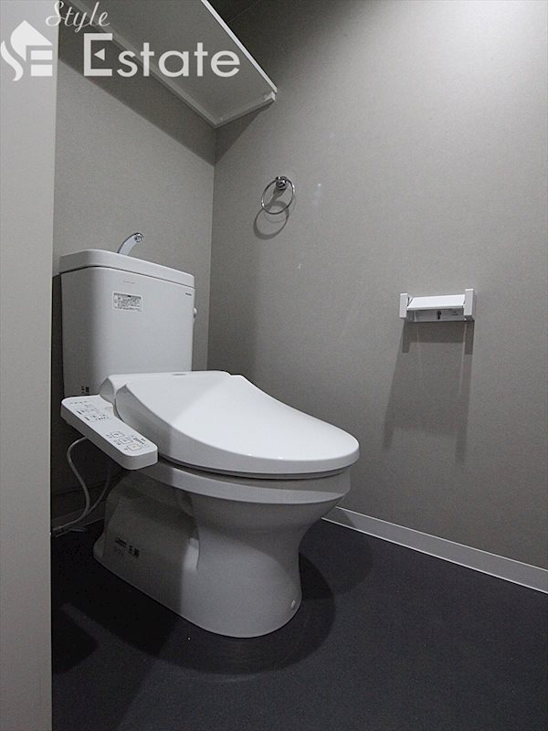 温水洗浄便座付トイレ