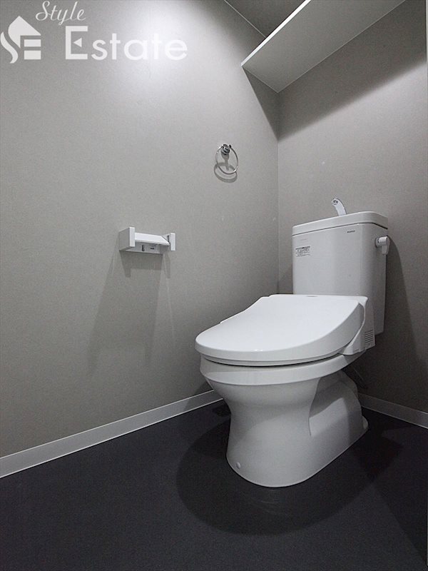 温水洗浄便座付トイレ