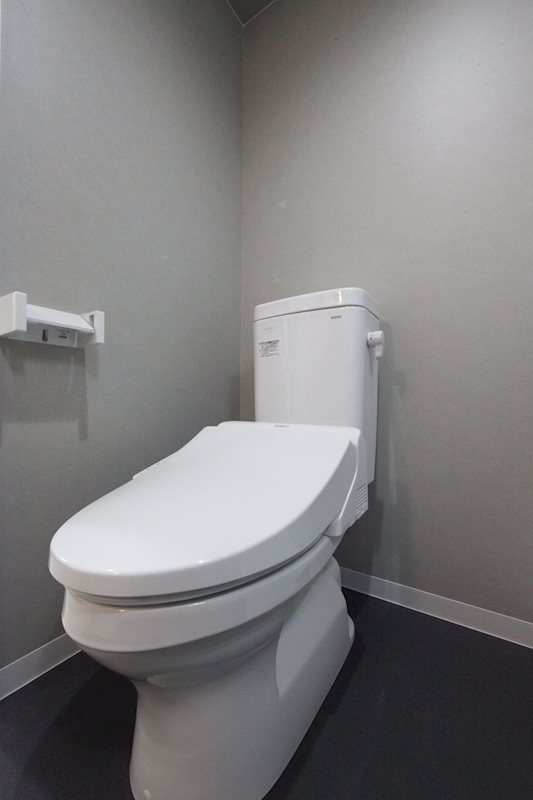 温水洗浄便座付トイレ