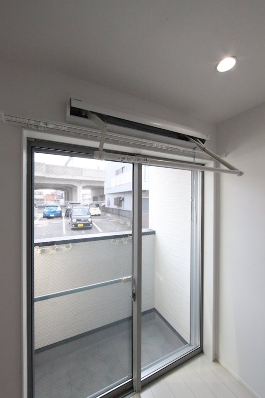 室内洗濯物干し