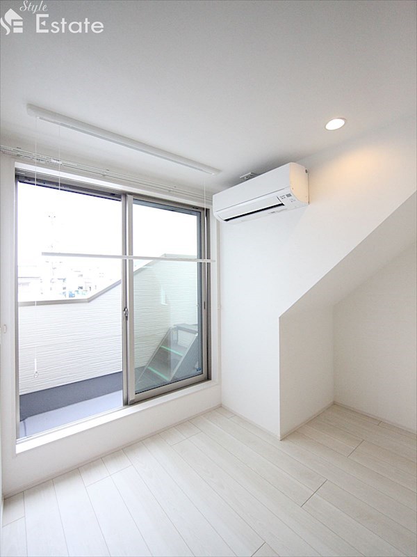 エアコン 室内干し設備 同仕様内装