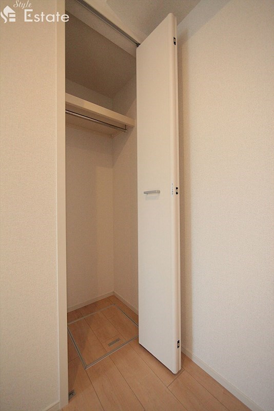 クローゼット 同仕様内装