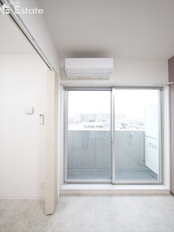 エアコン付いてます