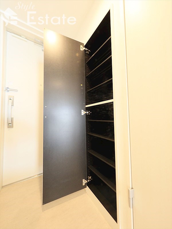 シューズボックス