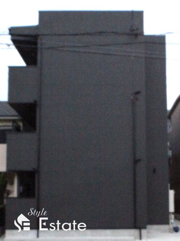 メゾンソレイユ名駅西