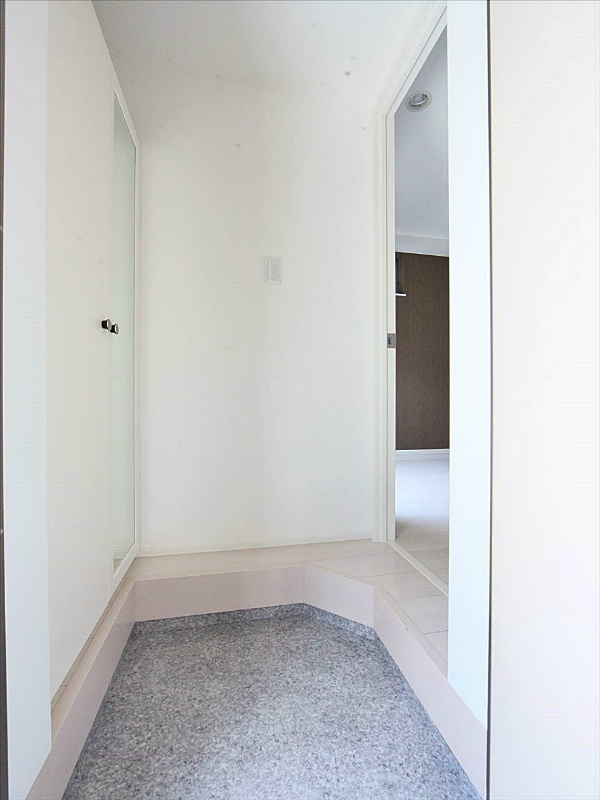 玄関 シューズボックス付