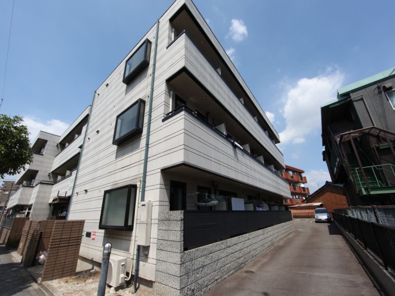 アヴェニュー高畑