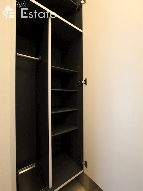 シューズボックス