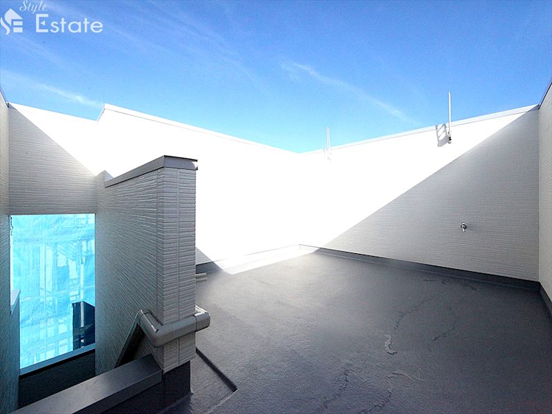 ルーフバルコニー