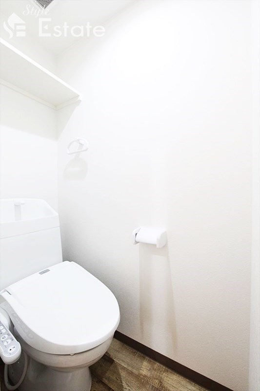 温水洗浄便座付トイレ