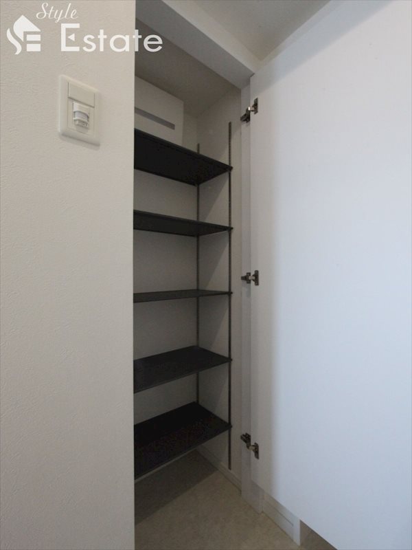 シューズボックス