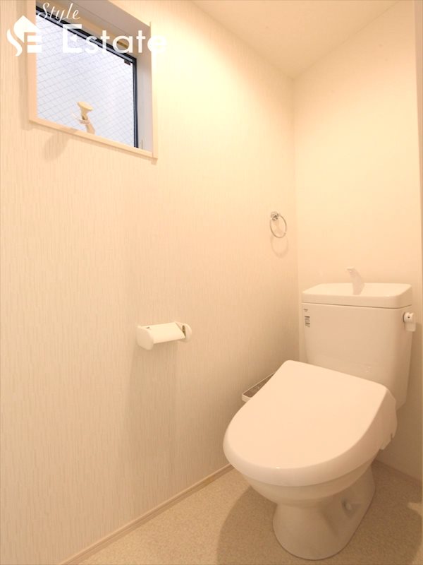 温水洗浄便座付シャワートイレ