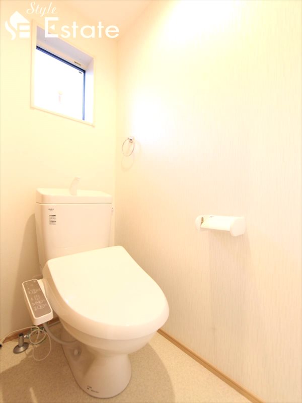 温水洗浄便座付シャワートイレ