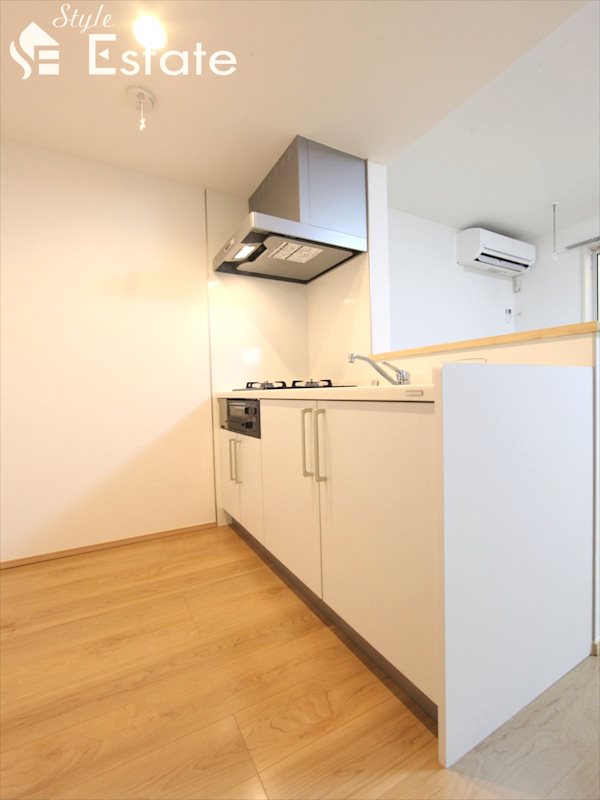 システムキッチン付★2口ガスコンロ付★クリル付★