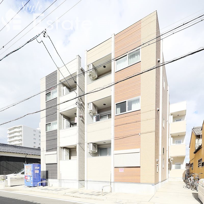 アジュール山王