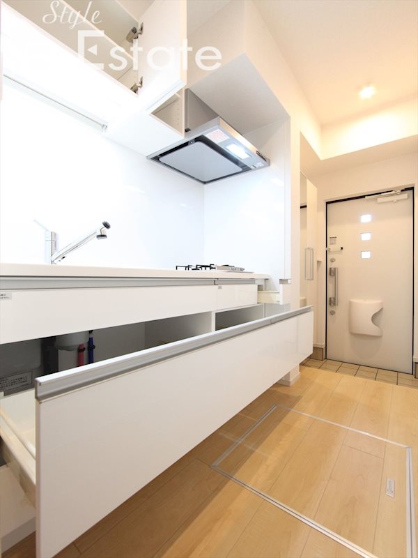 システムキッチン収納