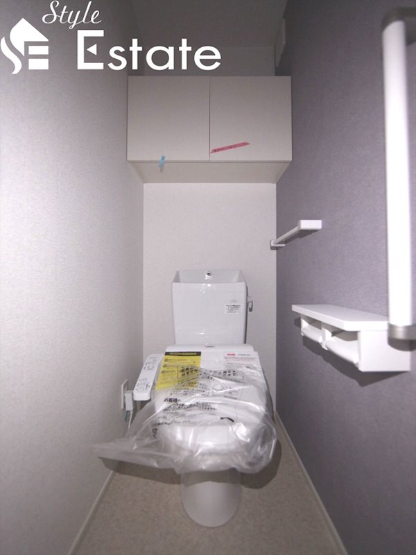 温水洗浄便座付シャワートイレ