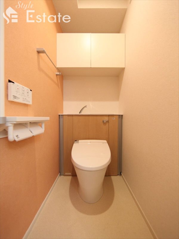 温水洗浄便座付シャワートイレ