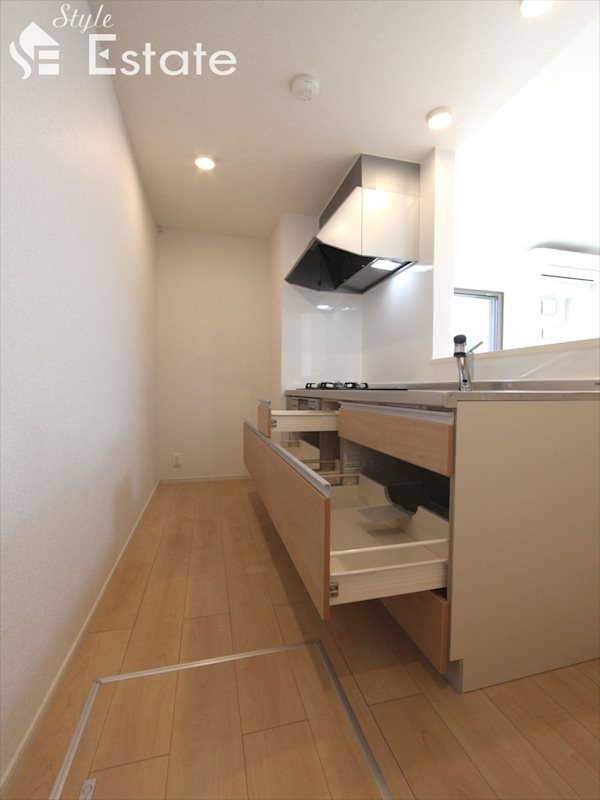 システムキッチン収納