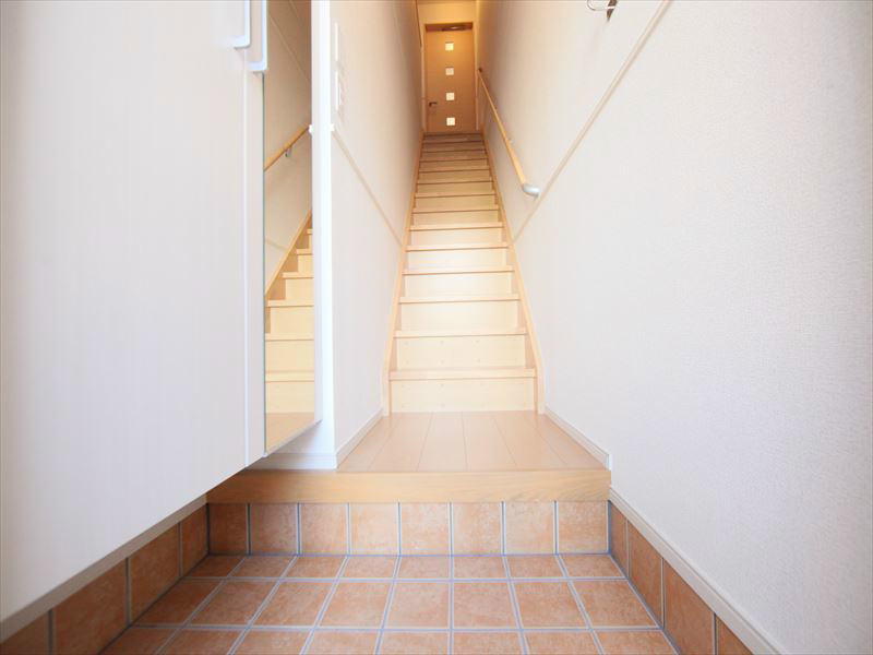 玄関 大型シューズボックスあり