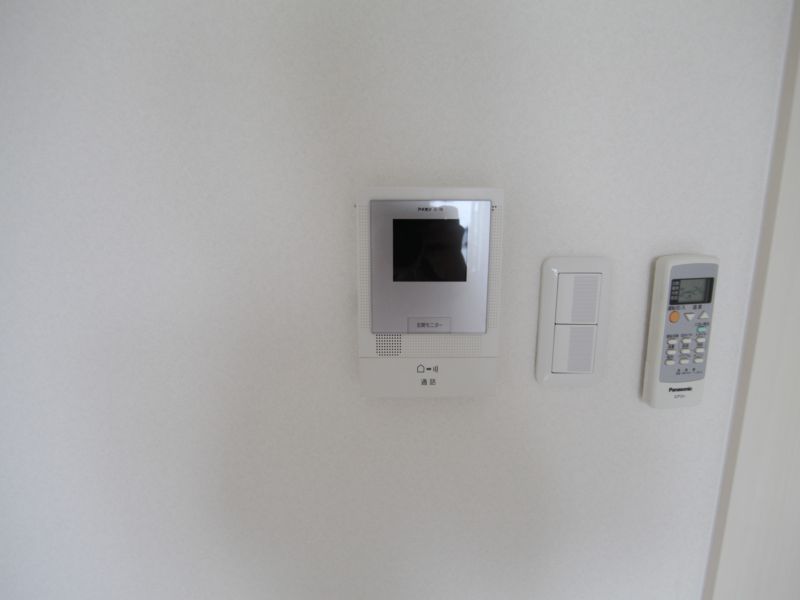 モニター付きインターホン