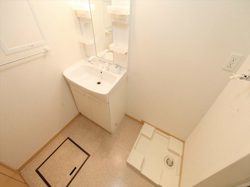 洗面台 シャンプードレッサーつき