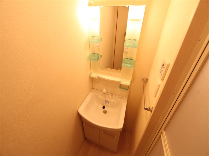 独立洗面台(シャンプードレッサー付)