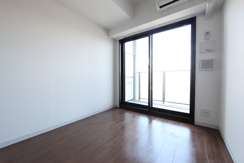 洋室★クローゼット付★エアコン付