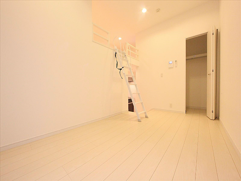 洋室 ロフト付 家電ご用