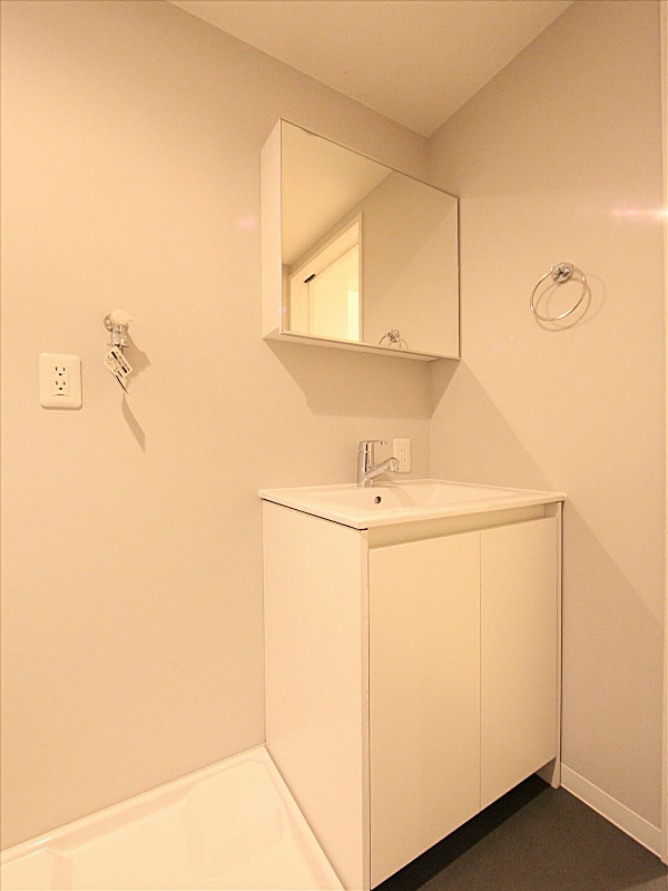 洗面脱衣場 オシャレな洗面台