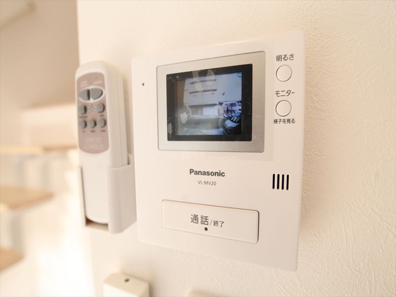 モニター付きインターホン