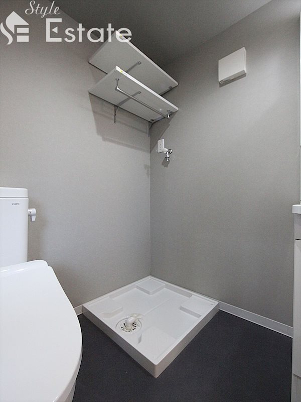 洗濯機置き場棚