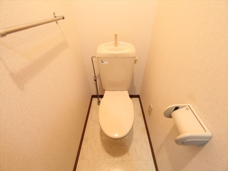 トイレ(温水洗浄便座取付可)