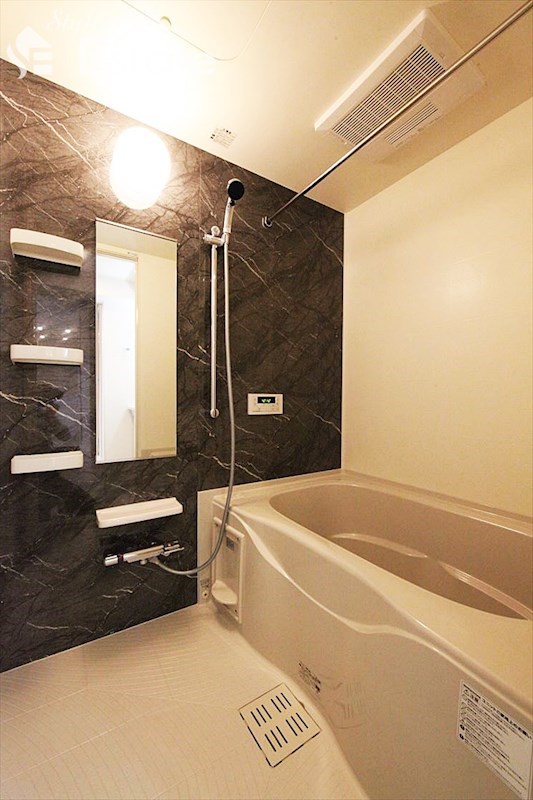 浴室乾燥機付 追い炊き機能付 バスルーム