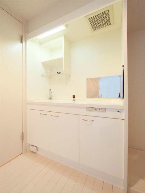 キッチン(ガス2口コンロ設置可)