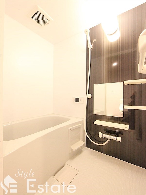 追い焚き機能付きバスルーム