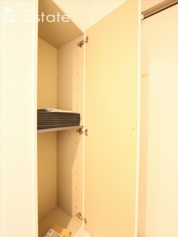 シューズボックス