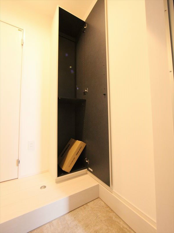 シューズボックス