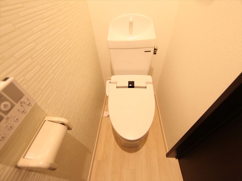 トイレ(ウォシュレット付)