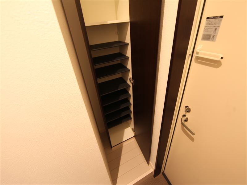 シューズボックス付