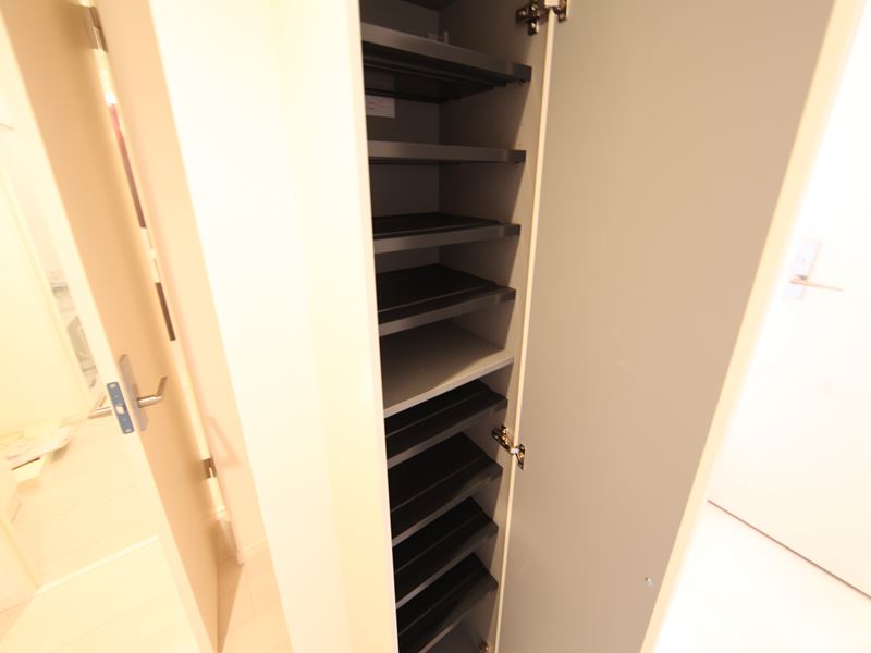 同タイプ 玄関 シューズボックスあります